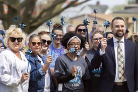 Dixon’s Hands Around the Courthouse aims to raise child abuse prevention awareness