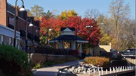 McHenry shops add First Friday late hours in hopes of attracting those dining downtown