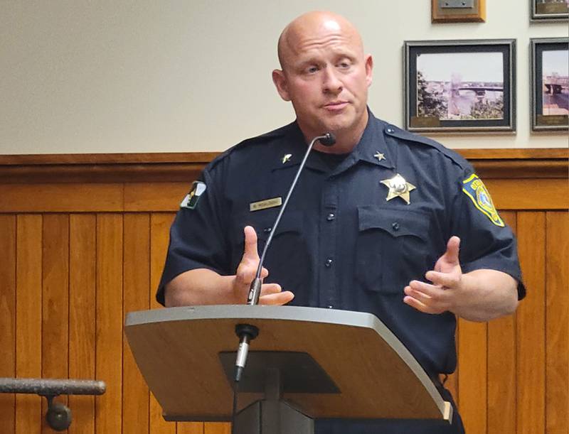 Ottawa Police Chief Brent Roalson describes to the Ottawa City Council Tuesday how the changes in OSF Healthcare services would affect his department.
