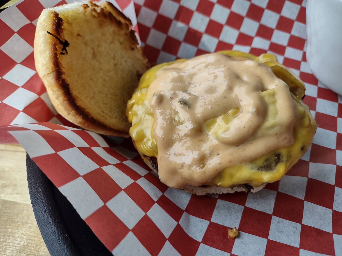 Weits Famous Smashburger includes a house smash burger sauce similar to Thousand Island dressing.
