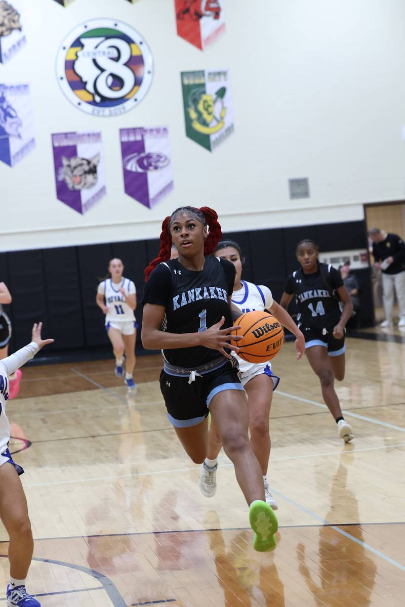 Kankakee's Ki'Asia Wilson approaches the basket during the Kays' 75-28 victory over Rosary at the Reed-Custer Classic on Monday, Nov. 17, 2025.