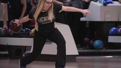 Sycamore's Munch commits to Augustana for bowling