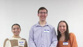 3 students receive Good Citizens Award honors from Chief Senachwine DAR