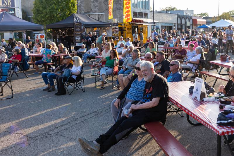Illinois Valley residents pack street at the BBQ & Blues Fest during the performance of the Travis Reid Band on Saturday, Sept. 12, 2025 on First Street in La Salle.