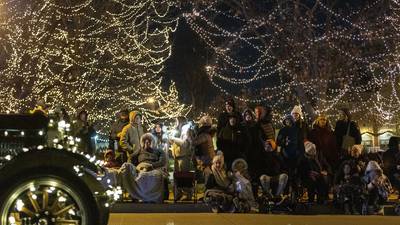 Traffic advisory issued for St. Charles Holiday Homecoming Parade, here’s what roads are impacted 
