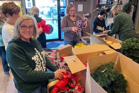 Holiday wreaths for purchase for veterans, vet gravesites in DeKalb County