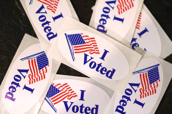 Democratic hopefuls in 3 state seats make campaign stop in Sycamore