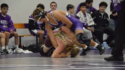 Photos: Rochelle wrestling vs. Morris, Sandwich