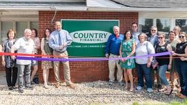 Yorkville Chamber helps celebrate opening of new locale for COUNTRY Financial
