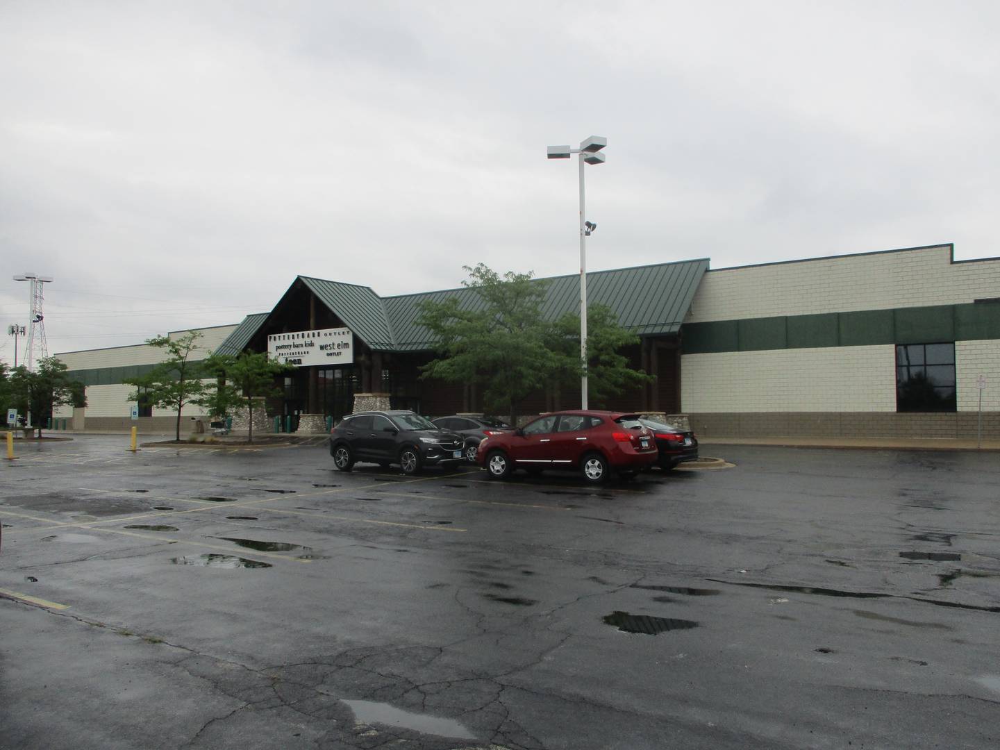 Rehan Motors plans to use the former Gander Mountain store in Joliet, seen here in July 2022, as a showroom for at least 100 vehicles.