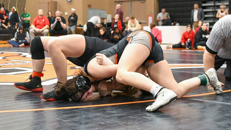 Girls wrestling: 2025-26 All-Interstate 8 Conference team announced