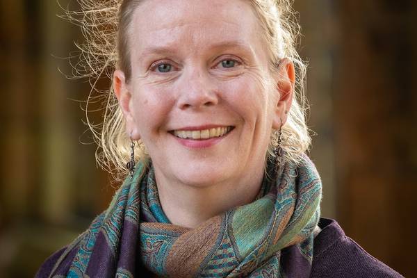 Elmhurst University names new chaplain