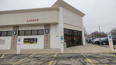 Dixon’s former Snyder’s pharmacy, now 301 North, sold to CGH Medical Center