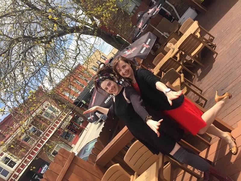 Downtown Crystal Lake - Dining Delights from A La Carte to Al Fresco in Downtown Crystal Lake
