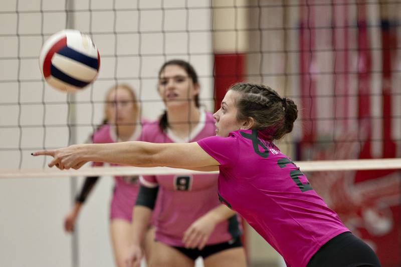 Oregon’s Lexi Ebert passes the ball Tuesday, Oct. 11, 2022 against Rock Falls.