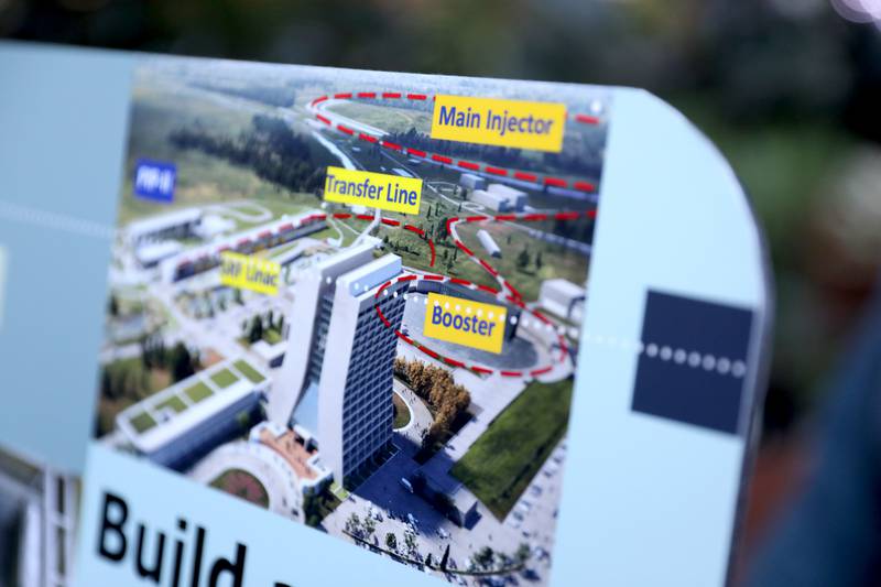 Fermi National Accelerator Laboratory (Fermilab) moved a 95-ton coldbox on Wednesday, Jan. 15, 2025, following a two month journey from France to Batavia. The coldbox is a crucial piece of equipment for the lab’s new Proton Improvement Plan II (PIP-II) particle accelerator project.