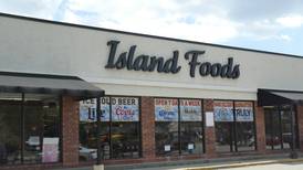 Grocery store set to take over former Island Foods space in Island Lake