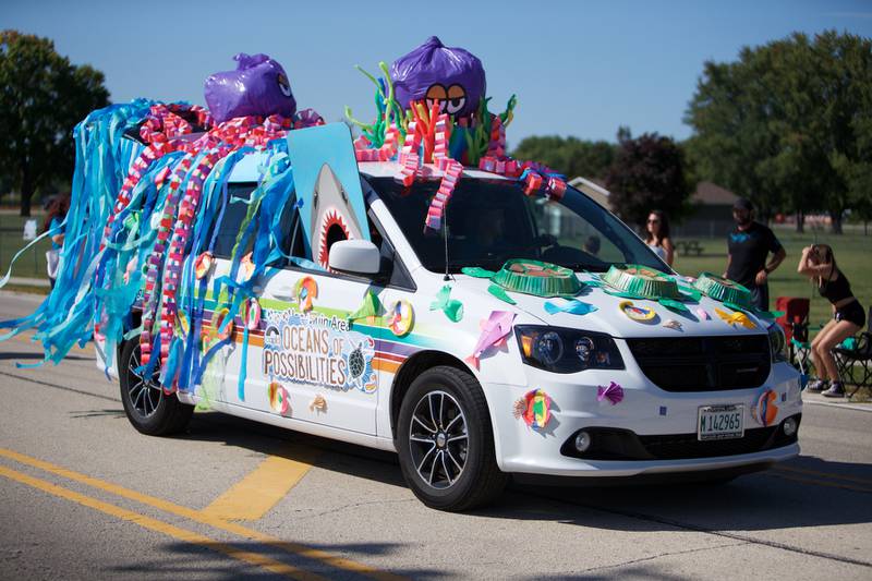 Algonquin Public Library at the Summer Sunset Festival Parade on Saturday, Sept. 2, 2023, in Lake in the Hills.