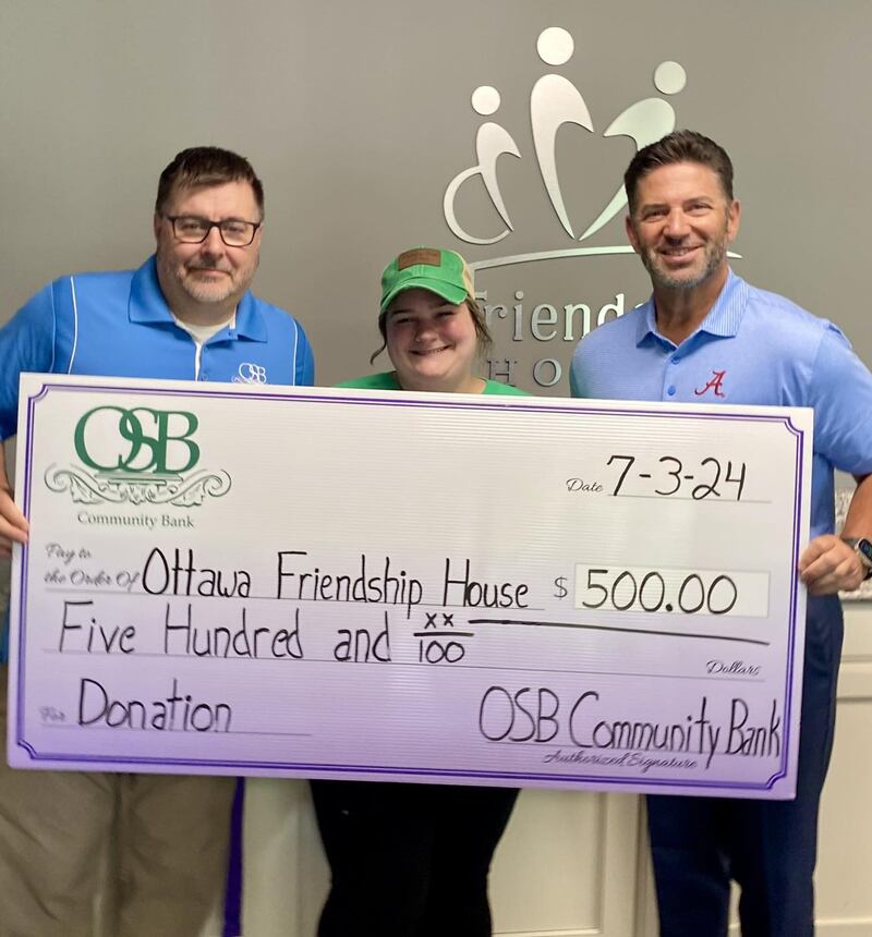 OSB Community Bank donated $500 to Ottawa Friendship House to assist its effort to improve the quality of life for adults with intellectual and developmental disabilities.