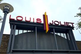 About 50 juveniles involved in brawl at Louis Joliet Mall 