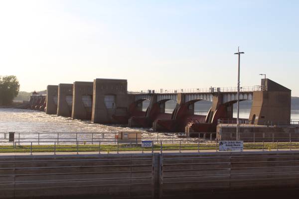 Lock and dam infrastructure upgrades needed for competitive edge: Ag officials