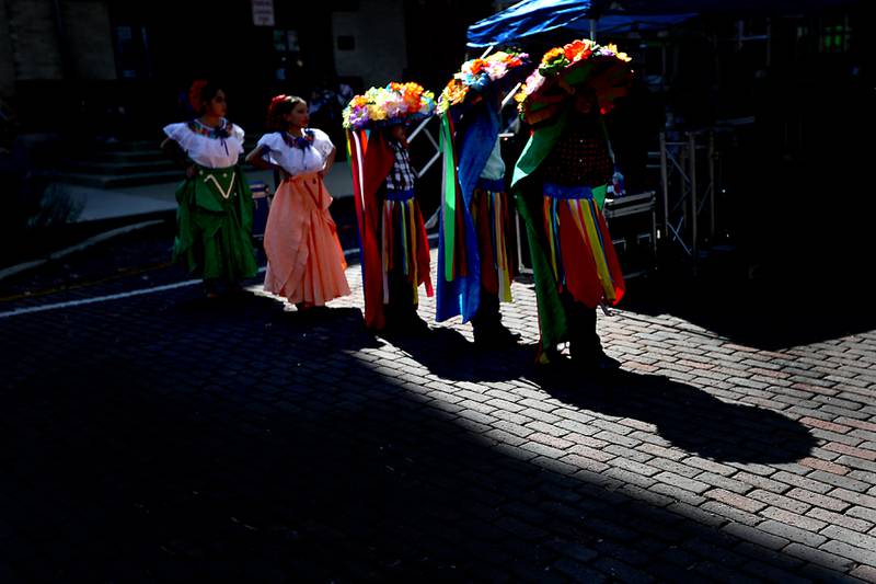 Dancers from Ballet Folkloric Erandi wait to perform on Sunday, Sept. 14, 2025, during the annual Hispanic Connections Mexican Independence Day Celebration in the Historic Woodstock Square. The celebration featured music, food and culture.