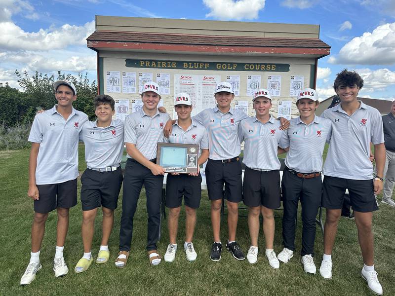 The Hinsdale Central boys golf team poses after winning the West Suburban Silver championship on Wednesday, Sept. 24, 2025.