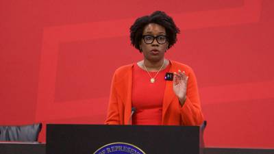 Photos: US Rep. Lauren Underwood addresses dozens of constituents at Kane County town hall