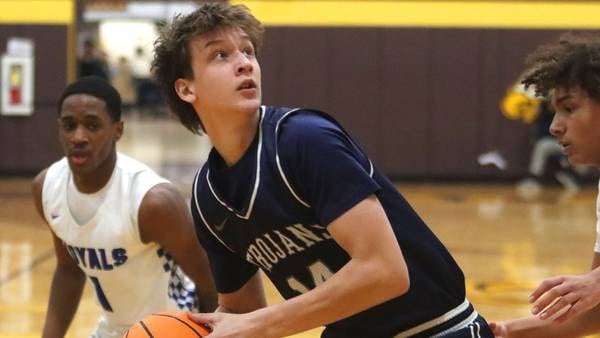 Cary-Grove in good hands with Bauer towers