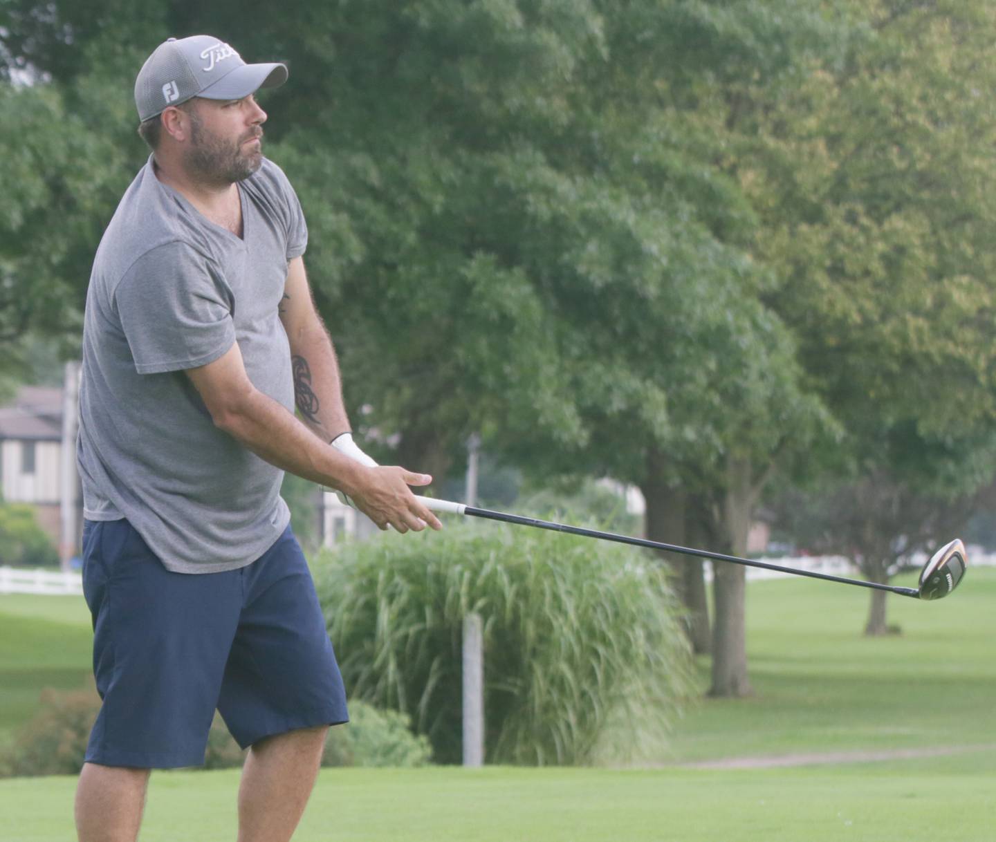 Chad Wahl eyes his drive at the Richard Berry Memorial Championships on Sunday, July 17, 2022, in Streator.