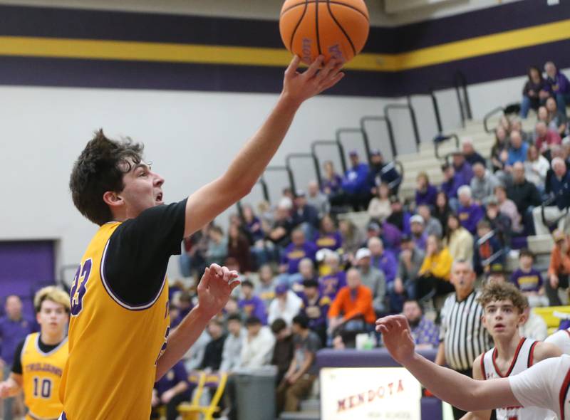 Mendota's Dane Doyle drives ot the hoop against Hall on Tuesday, Feb. 3, 2026 at Mendota High School.