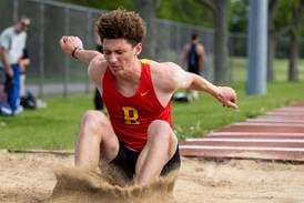 Batavia defends its DuKane Conference title in storm-delayed meet