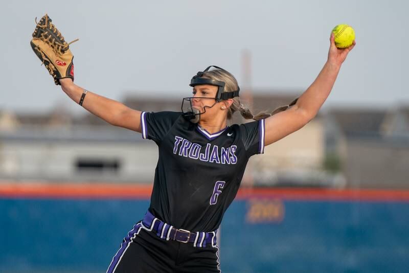 Photos Oswego vs. Downers Grove North softball Shaw Local