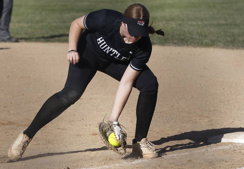 Huntley's Isabella Boskey fields ball during Fox Valley Conference softball game against Prairie Ridge on Monday, April 14, 2025, at Prairie Ridge High School in Crystal Lake.