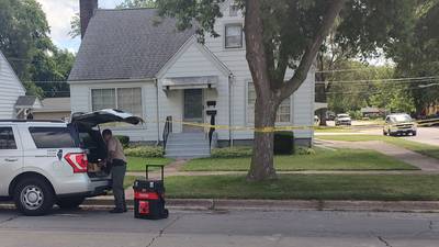 Authorities investigate Bradley double homicide