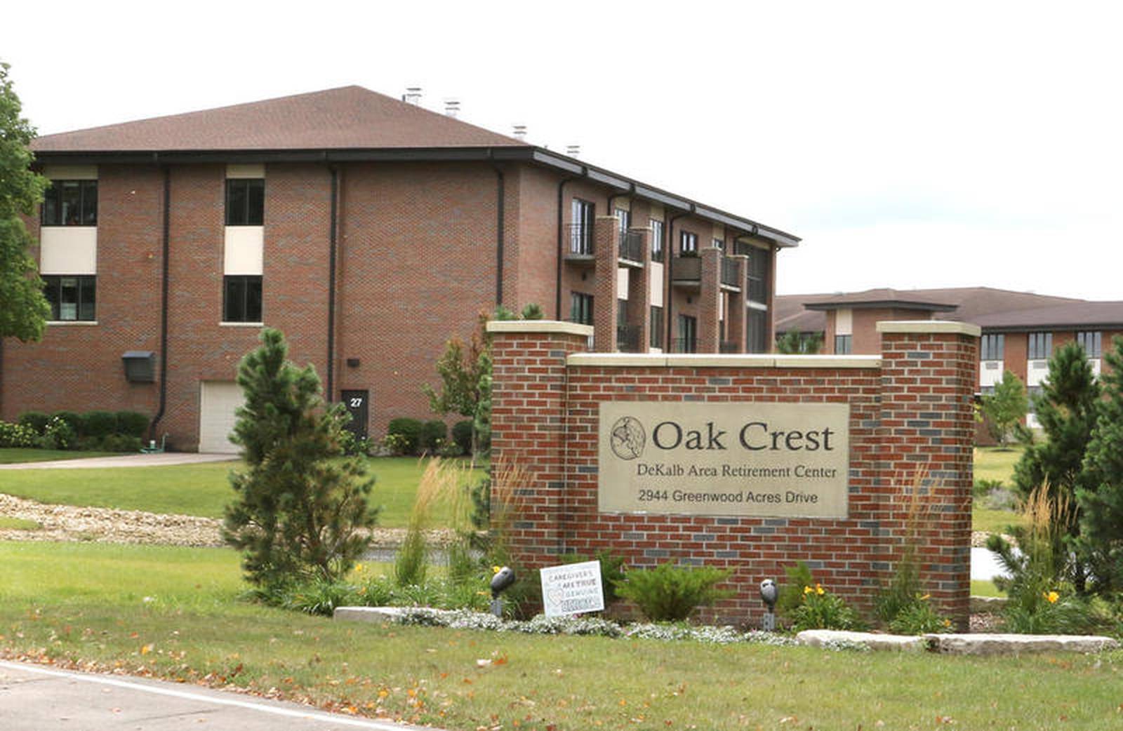 One resident displaced after fire at Oak Crest apartments in DeKalb