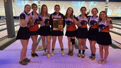Record Newspapers sports roundup for Saturday, Feb. 4: Oswego girls bowling wins first-ever regional title