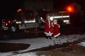 Photos: Snow arrives at Forreston's Christmas in the Country