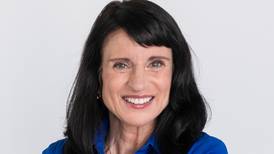 Candida Cain leaves GOP, announces run for Kane treasurer as a Democrat