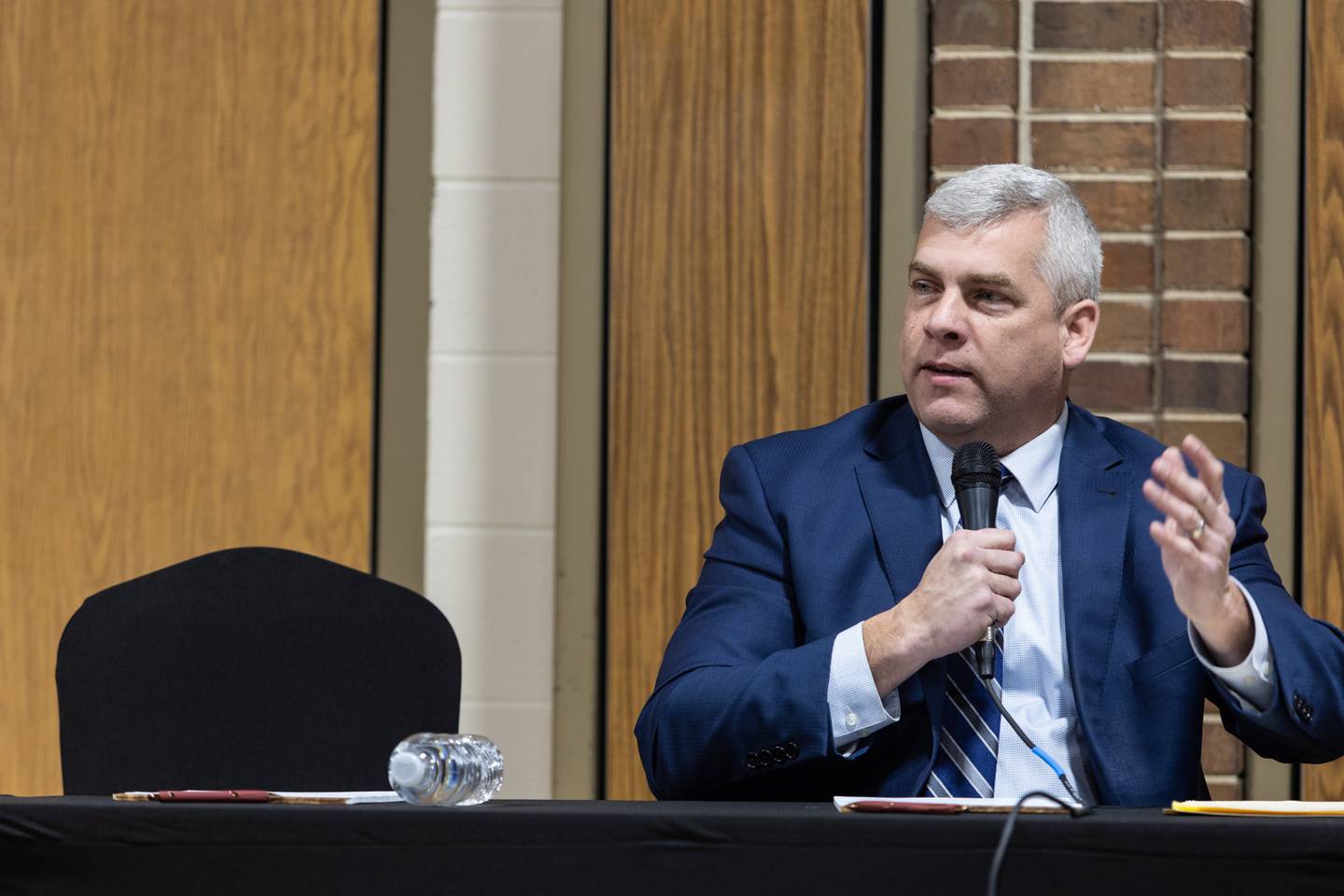 Incumbent-mayor Bob O'Dekirk speaks at a Joliet Mayoral Forum hosted by the the National Hook-up of Black Women, in Joliet on Saturday, Feb. 18, 2023.