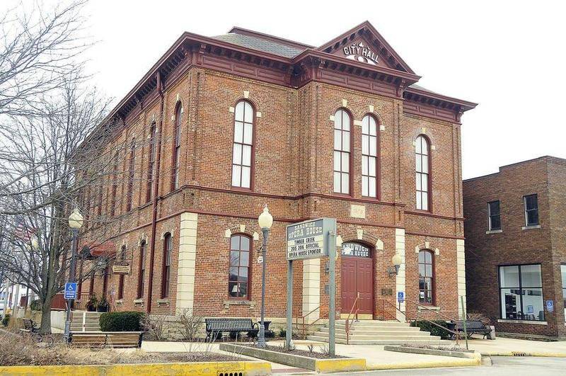 Sandwich Opera House, 140 East Railroad Street, Sandwich