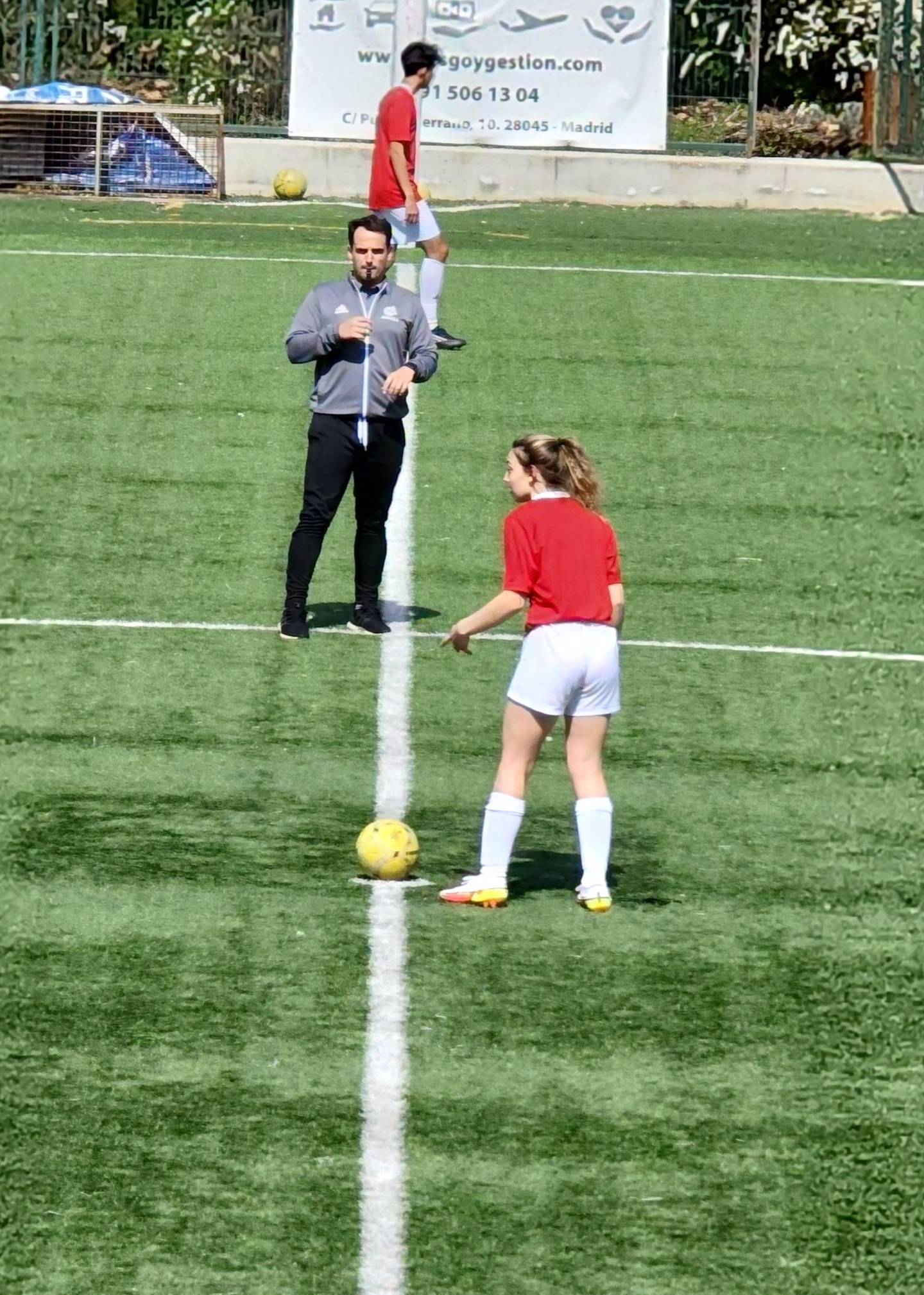 Anna Russow prepares to take the kickoff during a game in Madrid, Spain, in April of 2022.