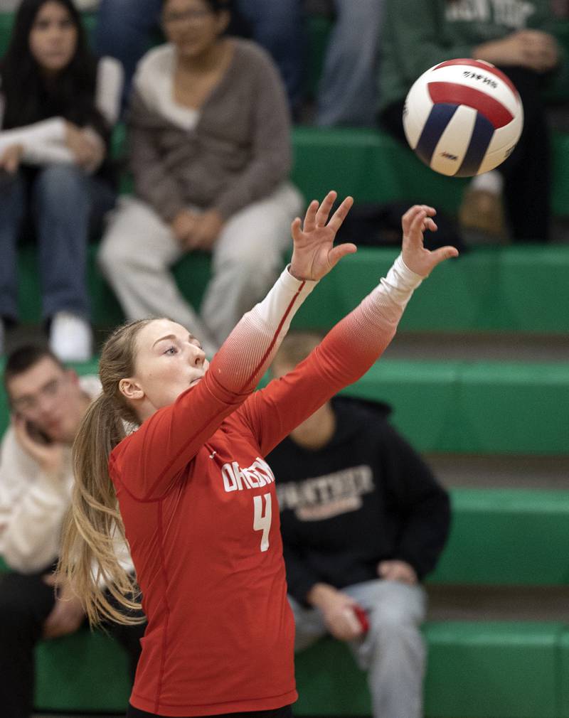 Oregon’s Shaylee Davis makes a play against EP Tuesday, Oct. 28, 2025, in the Class 2A regional semifinal at Rock Falls.