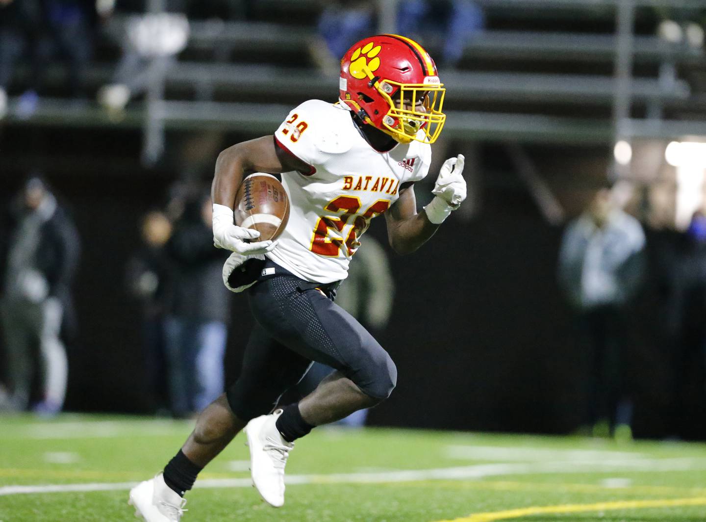 Batavia's AJ Sanders runs the ball during the IHSA Class 7A  varsity football playoff game between Batavia and Mt. Carmel on Friday, November 5, 2021 in Chicago.