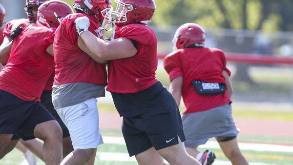 Photos: Yorkville football takes to the practice field