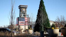 Geneva Commons to celebrate holidays with visits by Santa, free hot chocolate