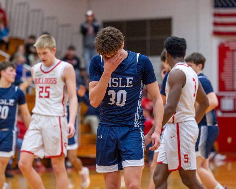 Lisle's Frankie Zifcak (30) reacts in disappointment on Wednesday, Feb. 18, 2026 at Streator High School in Streator.