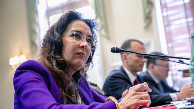 DOJ probe targets Illinois school districts over gender policies, curriculum, parent opt-outs