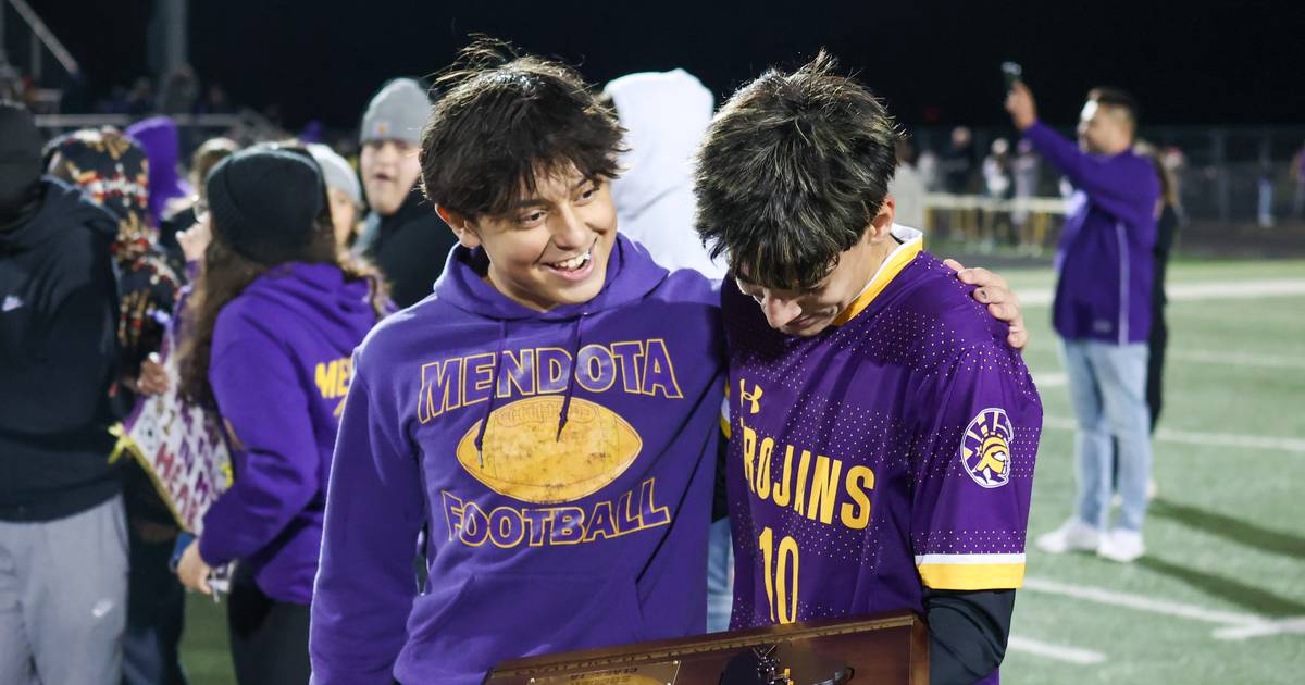 Mendota beats Aurora Central Catholic to break through for first state
