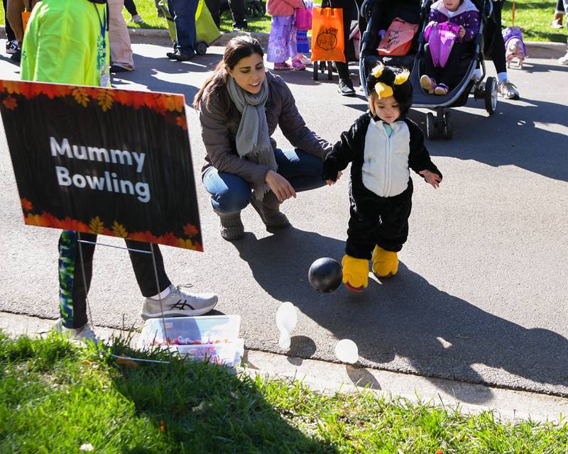 Photos Family Fall Fest in Elmhurst Shaw Local